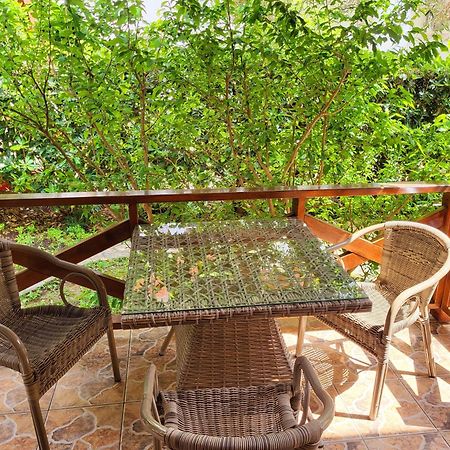 Apartments Maris Garden Petrovac Bagian luar foto