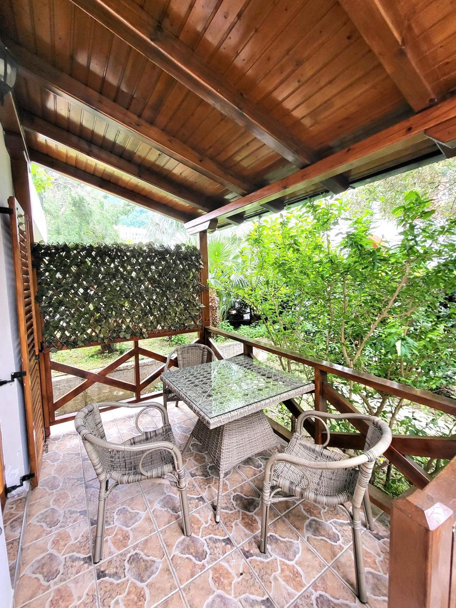 Apartments Maris Garden Petrovac Bagian luar foto