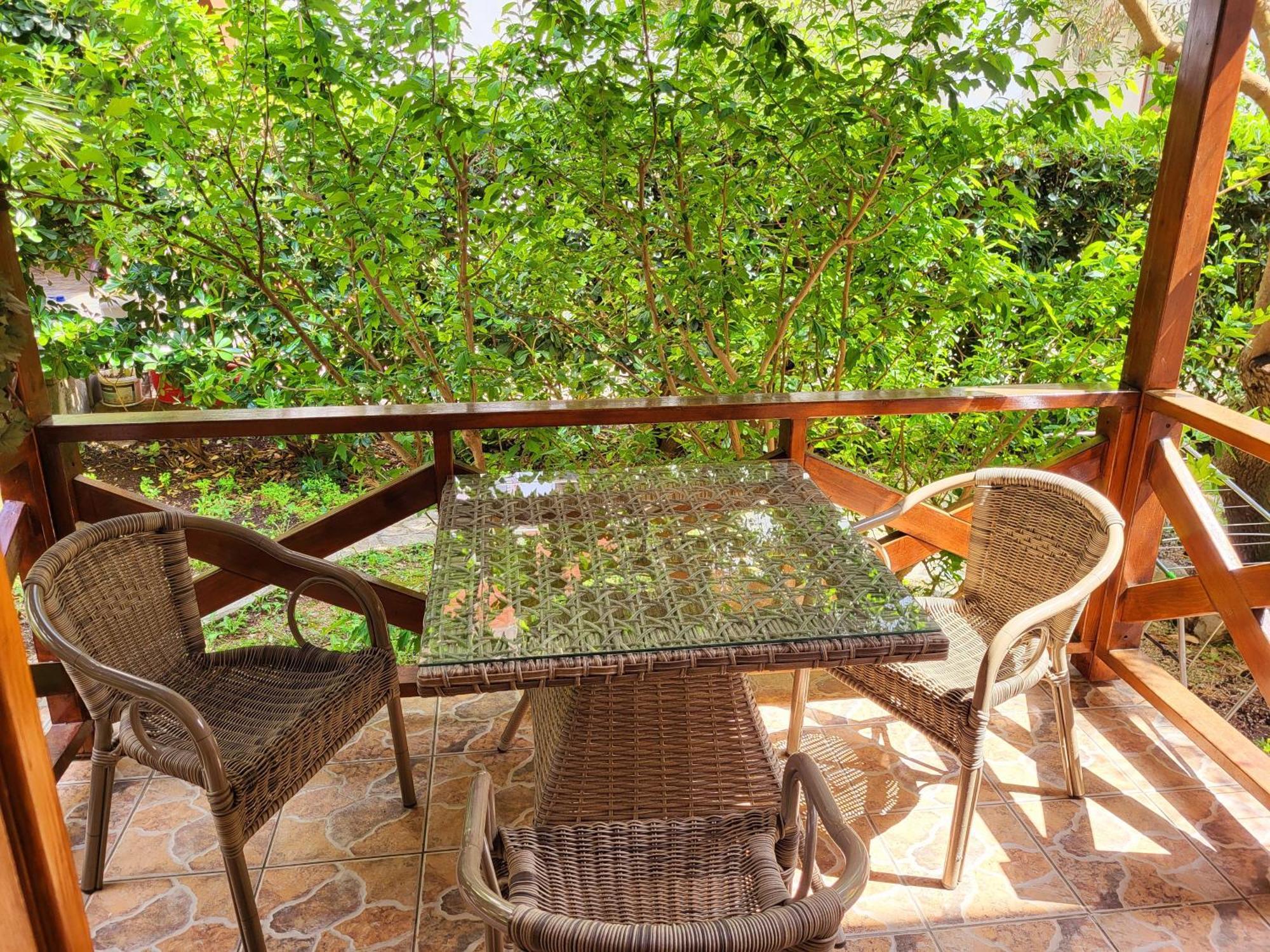 Apartments Maris Garden Petrovac Bagian luar foto